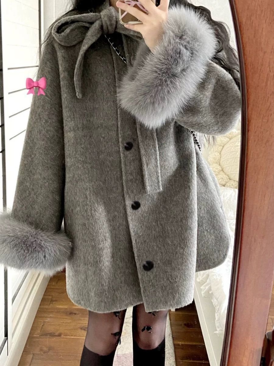 Gray Hepburn Style New Small Bow Coat - Image 3
