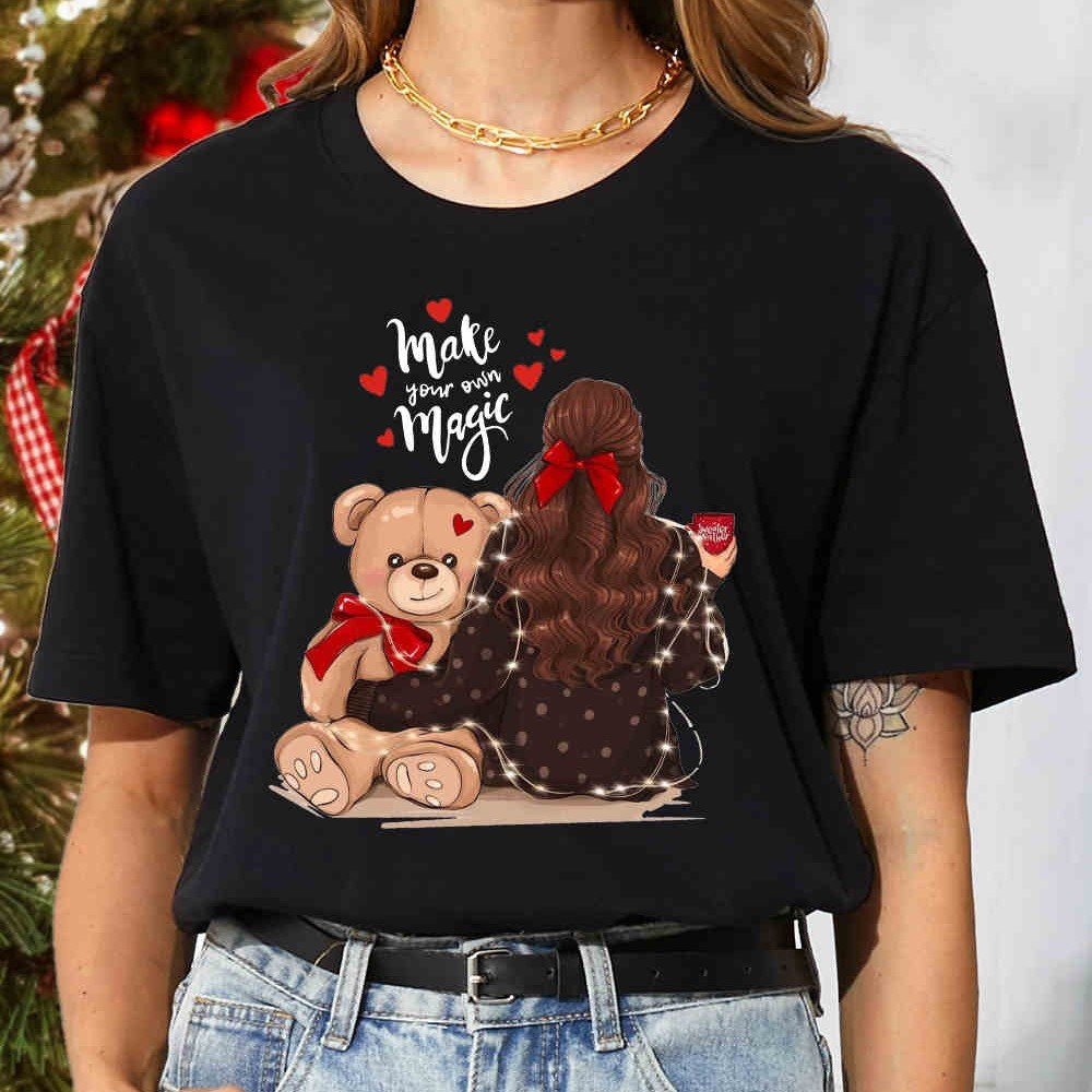 Women's Girlfriends Short Sleeve T-shirt