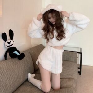 Retro Thick Short High Waist Bear Hooded Top
