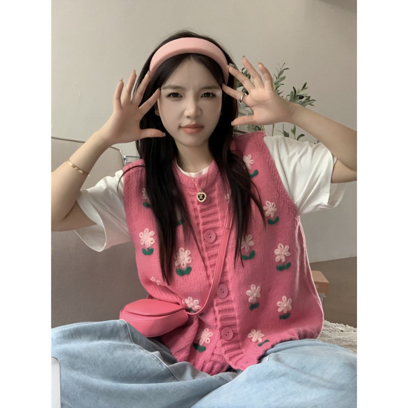 Embroidery Flower Knitted Vest Cardigan Sweet Sweater - Image 2