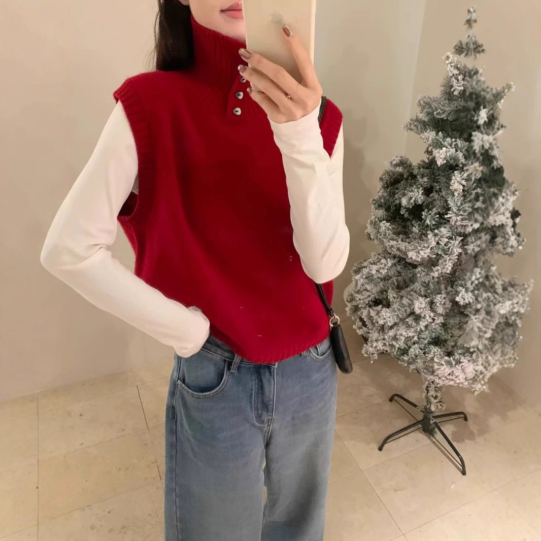 Versatile Artistic Mesh Sleeveless Knitted Vest - Image 4