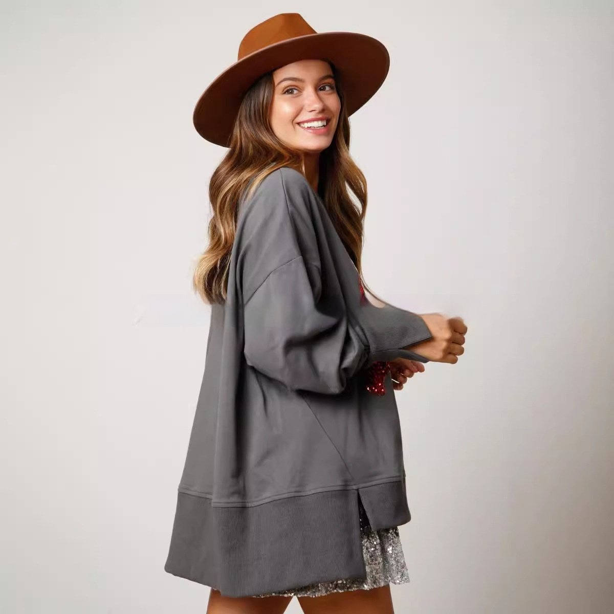 Women's Confectionery Cup Sequined Sweater Casual Loose Top - Image 4