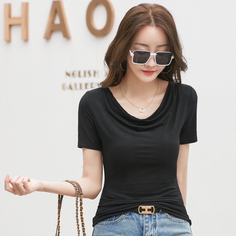 Women's Short-sleeved T-shirt With Pile Collar - Image 2