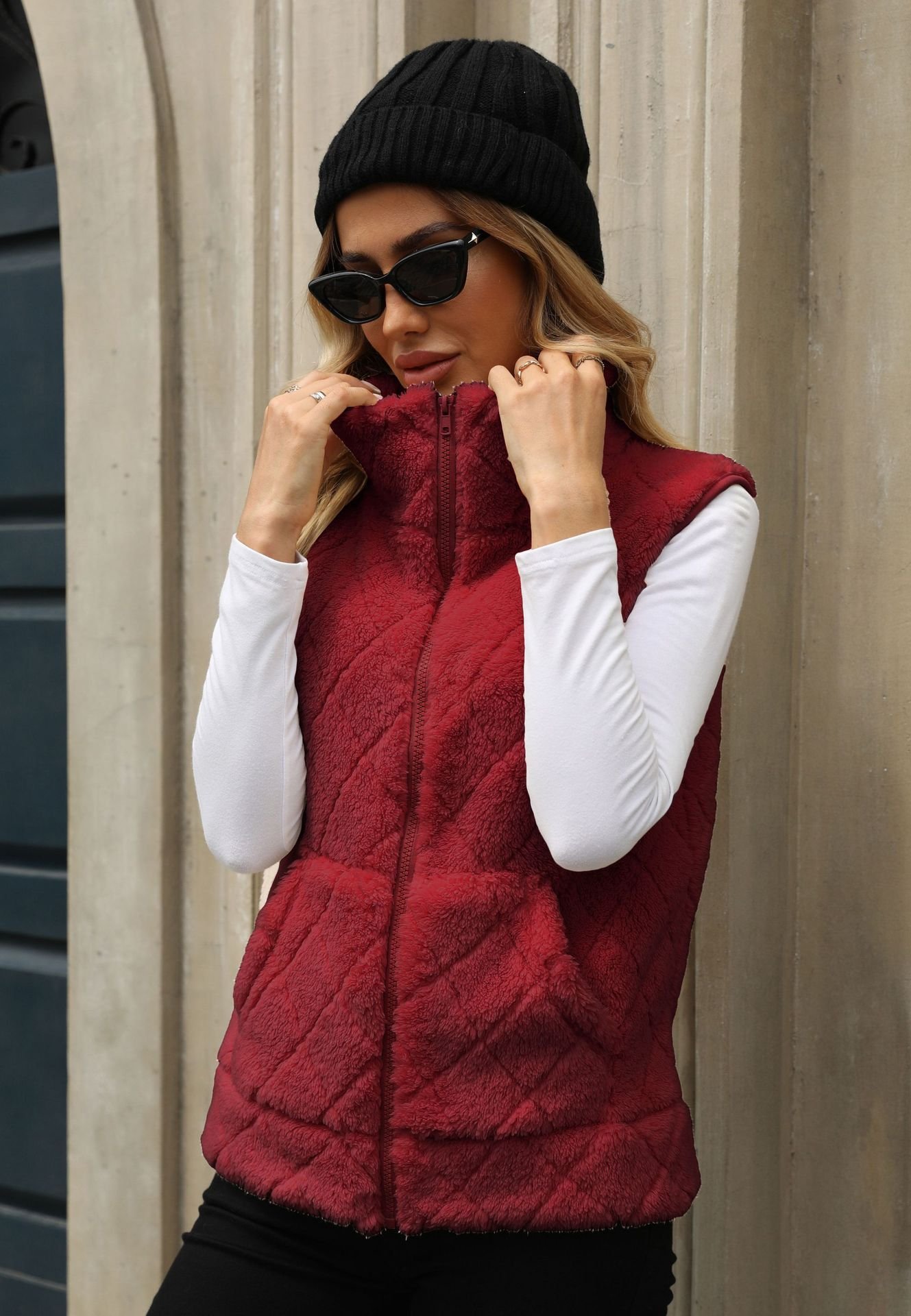 Women's Clothing Cardigan Zipper Loose Diamond Lattice Coat Plush Vest - Image 8