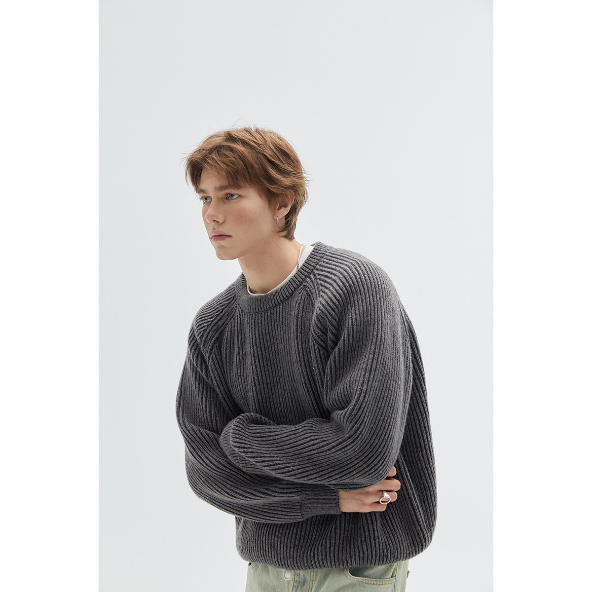 Retro Brocade Sweater Men's Round Neck Sweater - Image 3