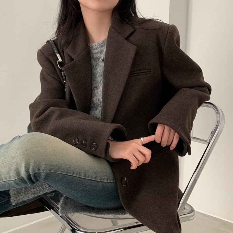 Korean Hepburn Style Loose Thick Woolen Coat - Image 3