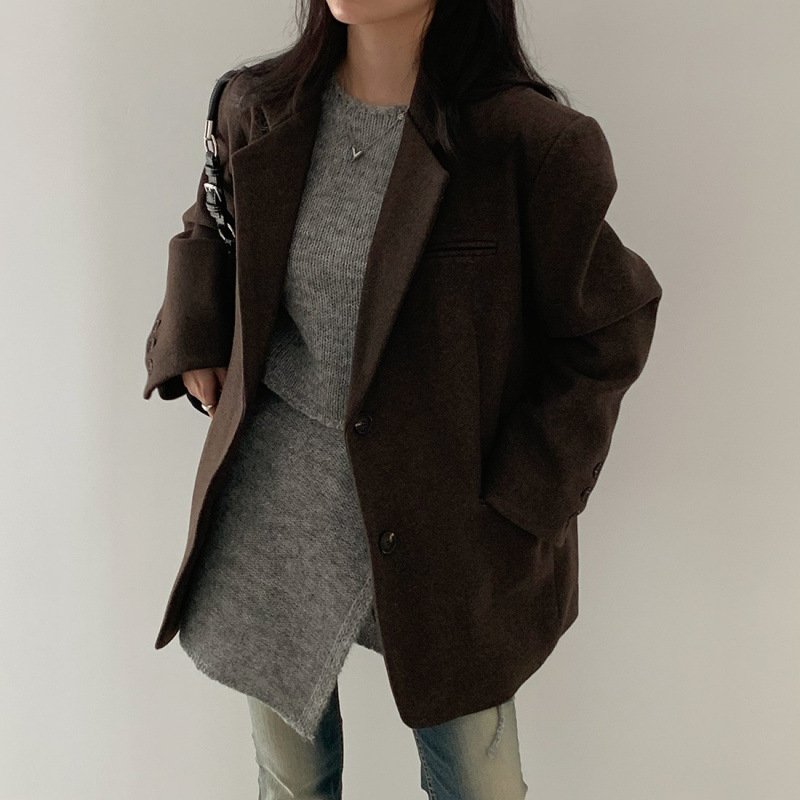 Korean Hepburn Style Loose Thick Woolen Coat - Image 5
