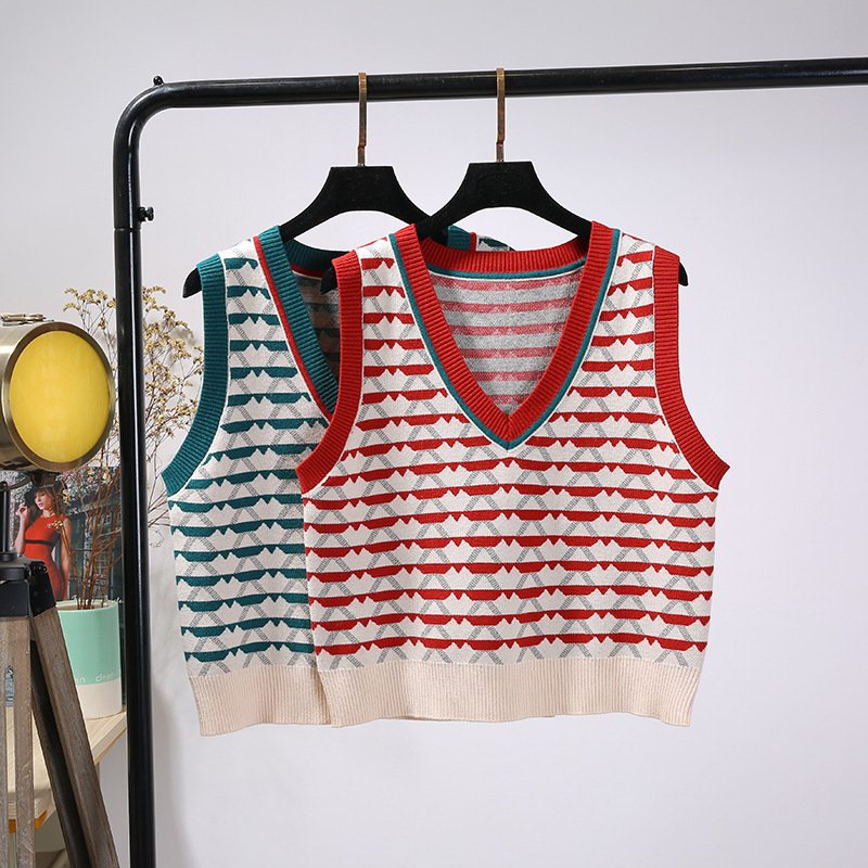 Retro Contrast Color Jacquard Ins Knitted Vest For Women - Image 2