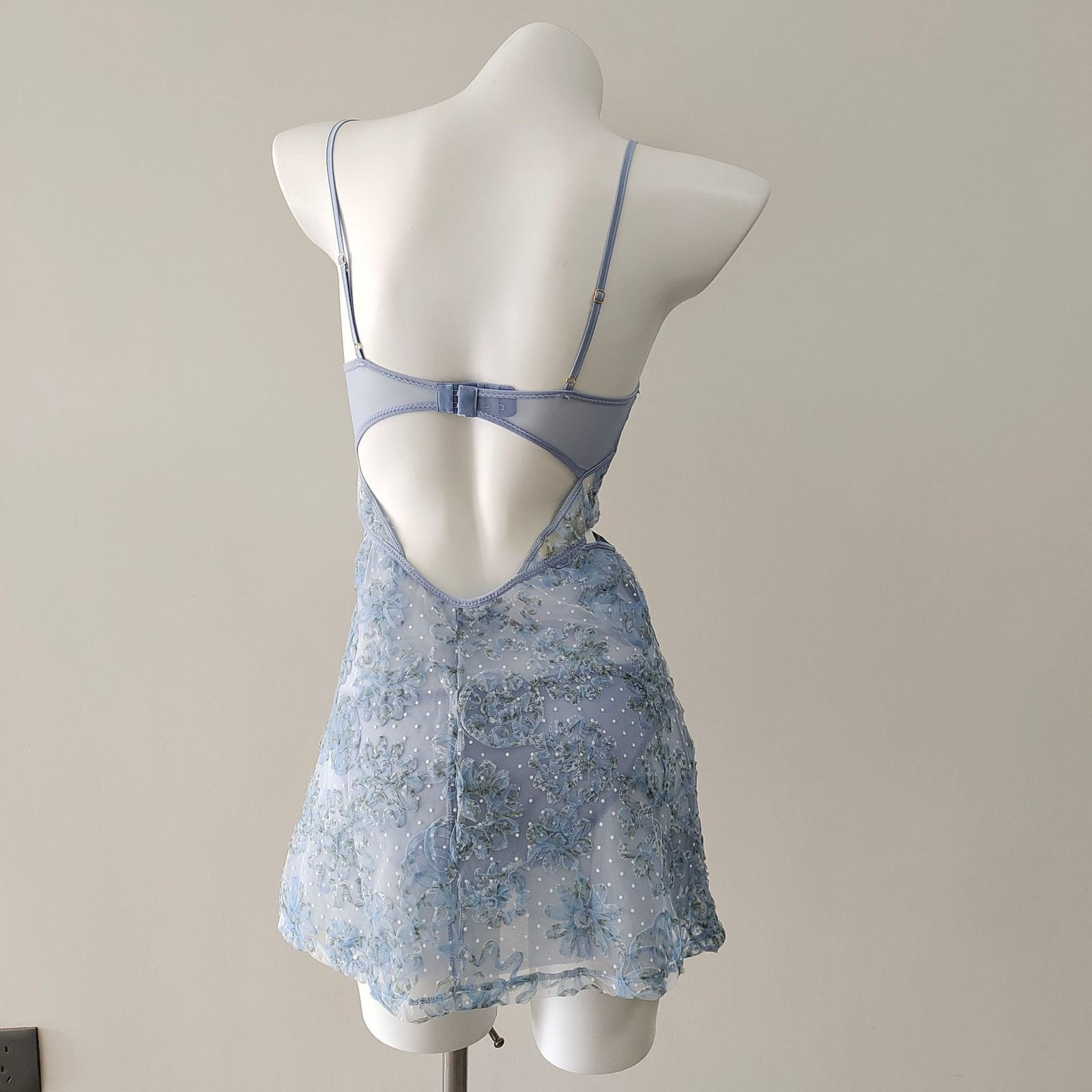 Pure Desire Chest Lace Mesh Suspender Popular Short Skirt Embossed Flower Hollow Out - Image 4