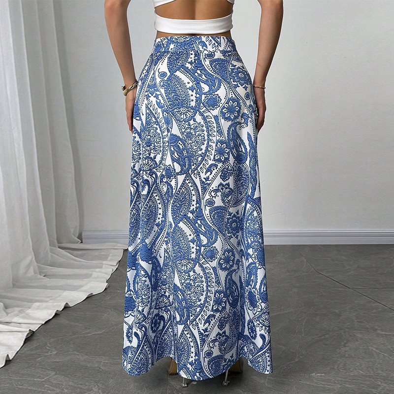 Women's Versatile And Elegant A-line Printed Slit Skirt - Image 3
