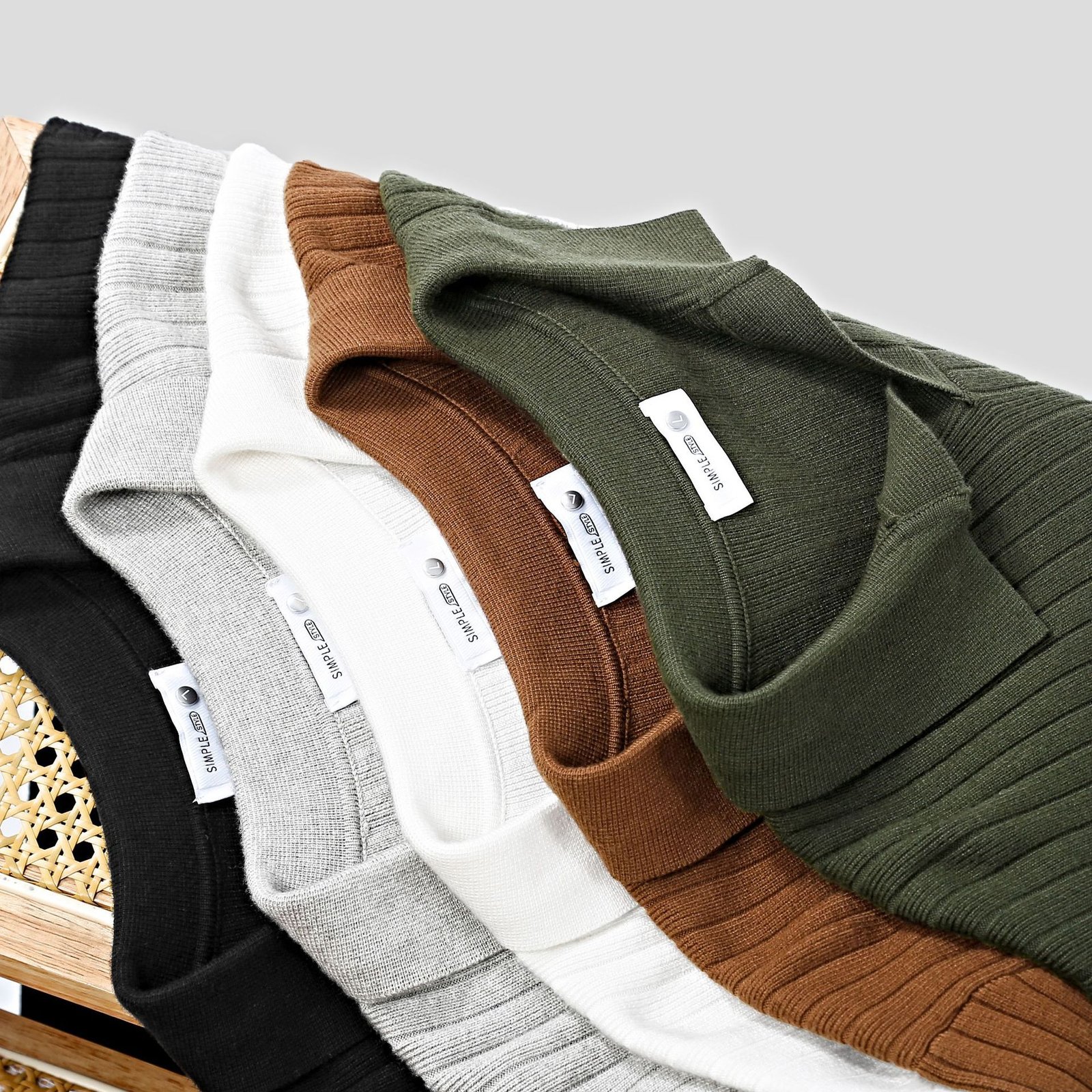 Men's Vertical V-neck Young Lapel Casual Sweater - Image 3